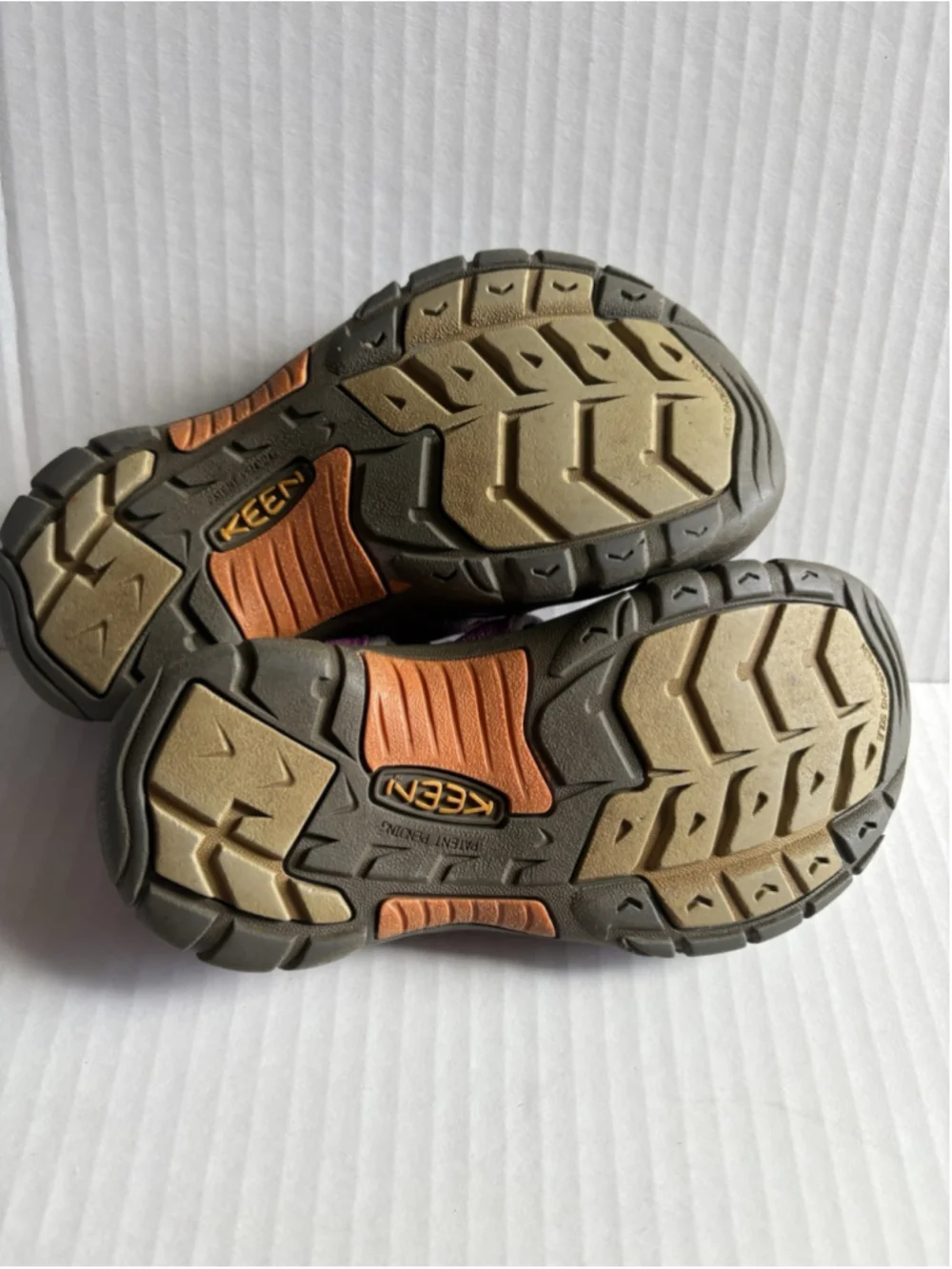 Keen Newport H2 Sandals Purple Shoes Youth Big Kid Waterproof Size 1